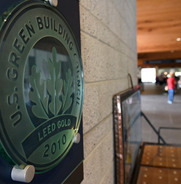 LEED Certied Gold emblem at the Gettysburg National Military Park Museum and Visitor Center